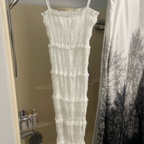 Commense white ruffle midi dress - Picture 3 of 8